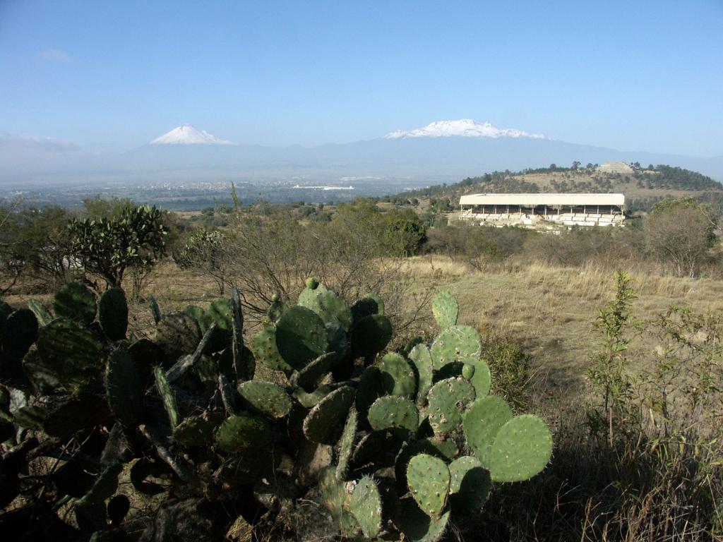 100213_Cacaxtla 024.JPG